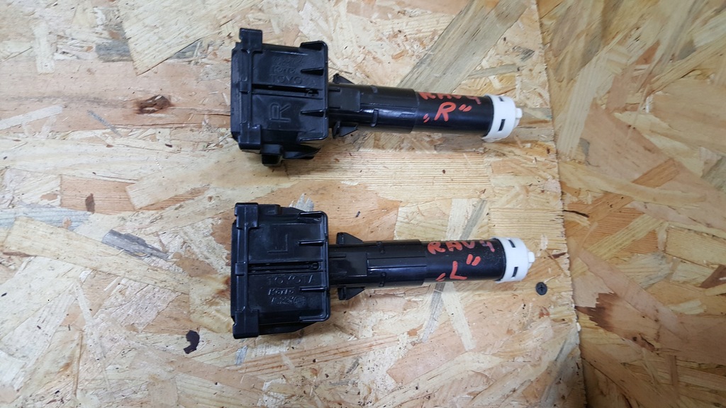 фото №1, Омыватель левый toyota rav4 rav 4 13 14 15