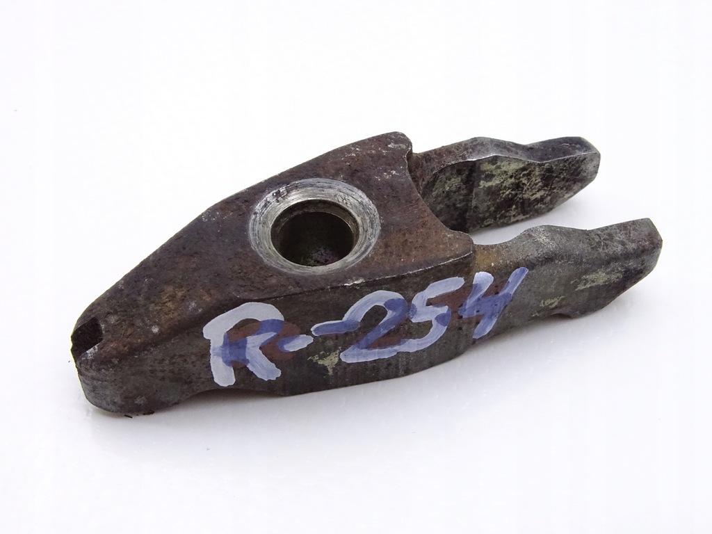 фото №1, Ford ranger iii mazda bt-50 06-11 2.5 tdci кронштейн впрыска #13