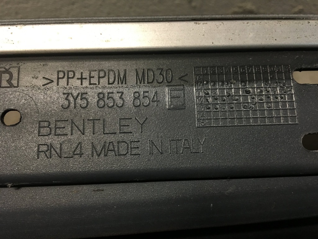 фото №4, Bentley mulsanne порог накладка порог правая