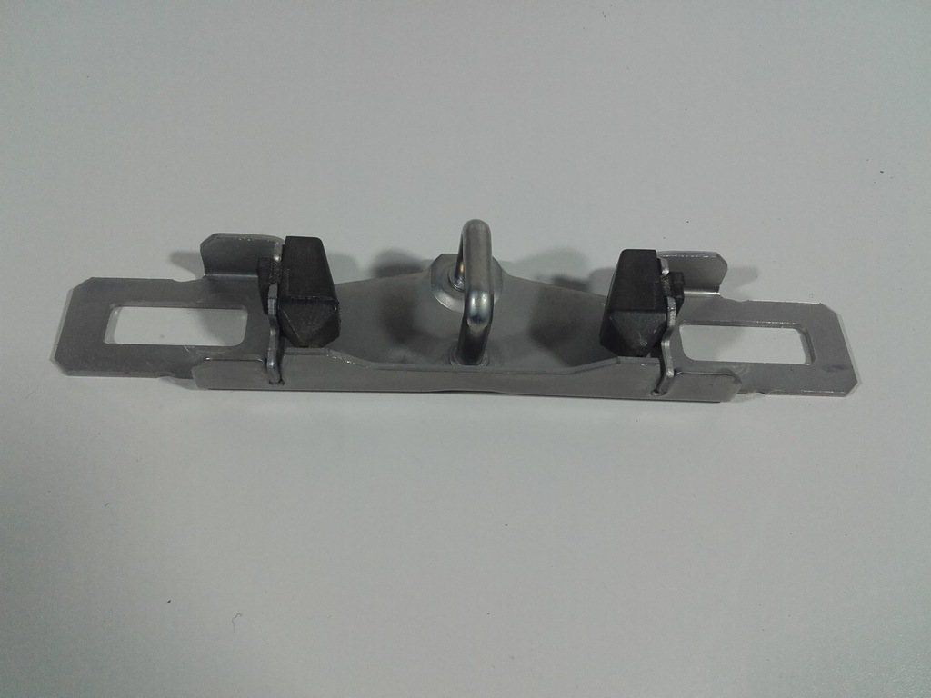 фото №1, Volvo v40 16r засов замка крышки задняя