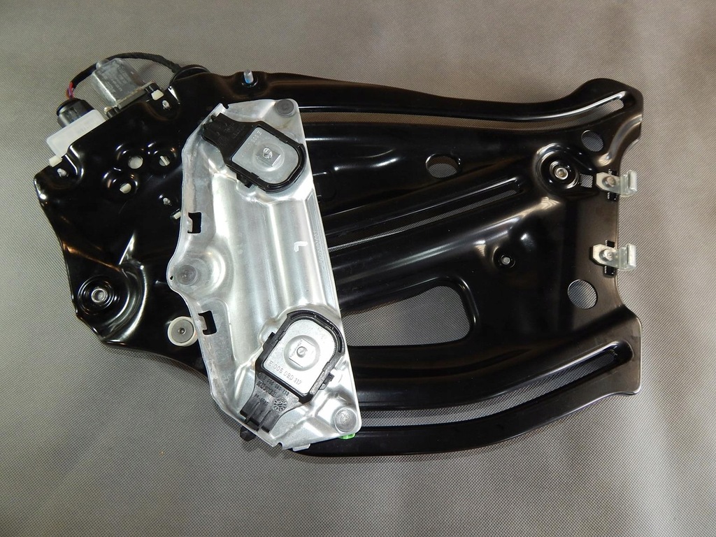 фото №4, Audi a5 f5 механізм скло лівий 8w7839397