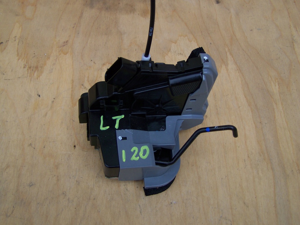 фото №1, Замок дверь левый задний hyundai i20 ii 2018 4-контакты