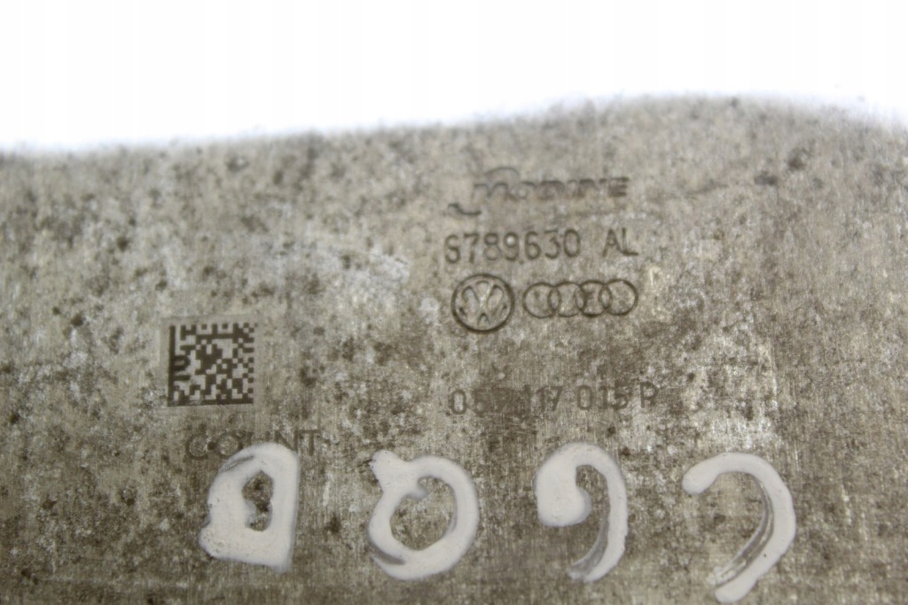 Радиатор масла sq5 3.0 tdi 057117015p s789630al в Украине