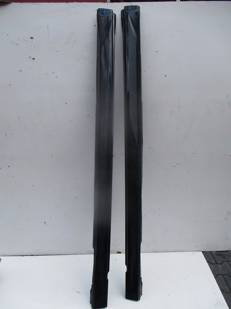 фото №1, Накладка поріг audi a8 4n0 17r права