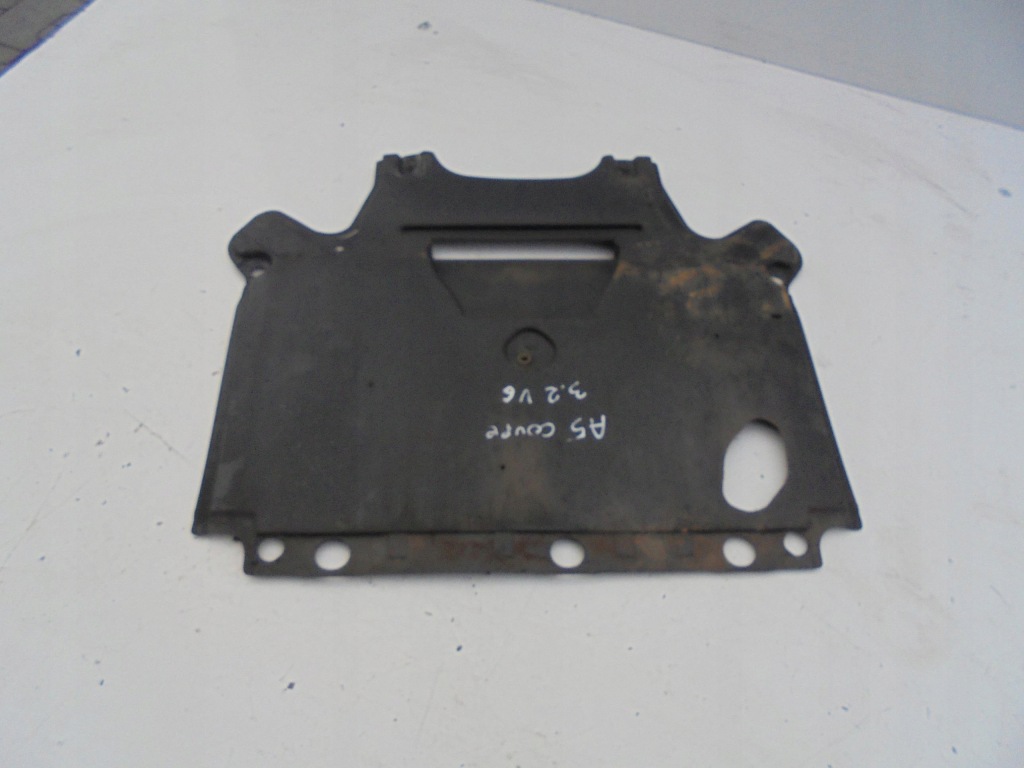 Купить Накладка под коробка передач передач audi a5 купе 3.2 fsi