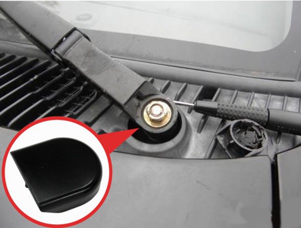 фото №3, Заглушка пластик дворники перед do toyota avensis t27 auris rav4 yaris