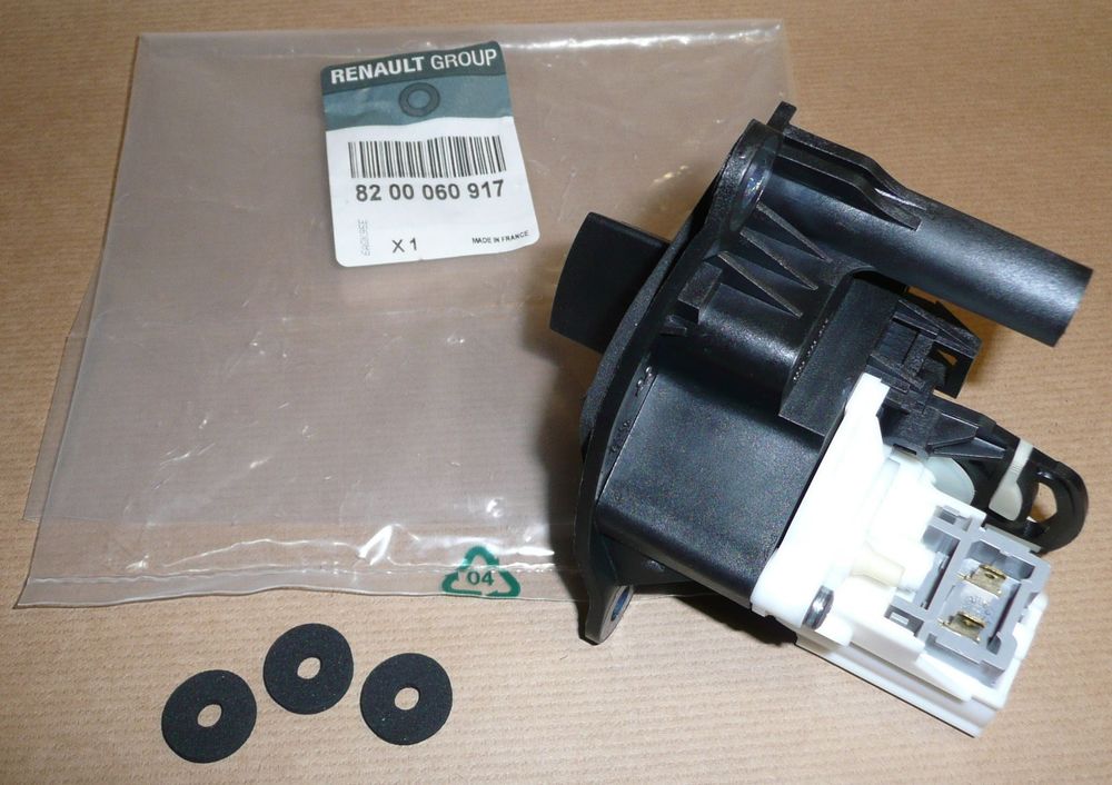 фото №8, Замок багажника do renault clio ii