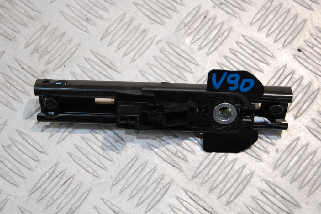 фото №1, Регулювання ременів повзунок volvo v90 2017 8632605