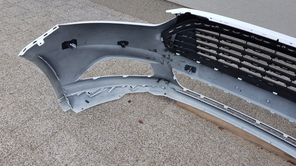 Mondeo mk5 бампер перед оригинал e131 Недорого