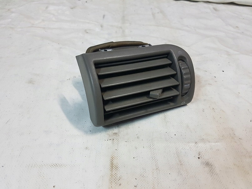 фото №1, Повітропровід решітка обдув ліва daf 75 85 cf euro5