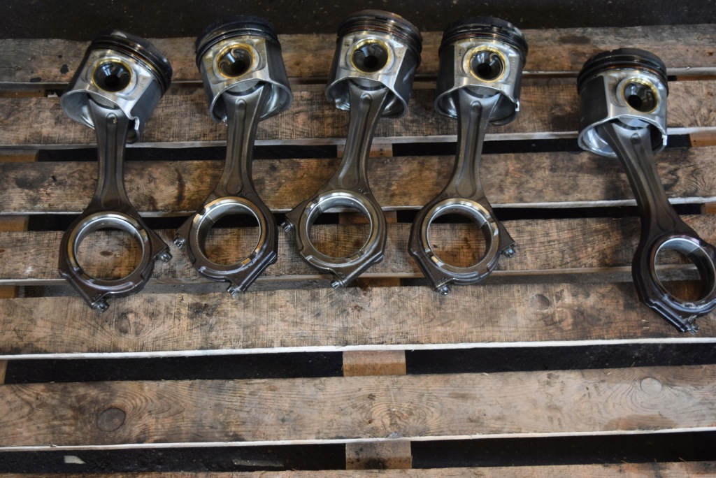 фото №1, Шатунные шатуны man tga tgx tgs euro6 шатун d2676