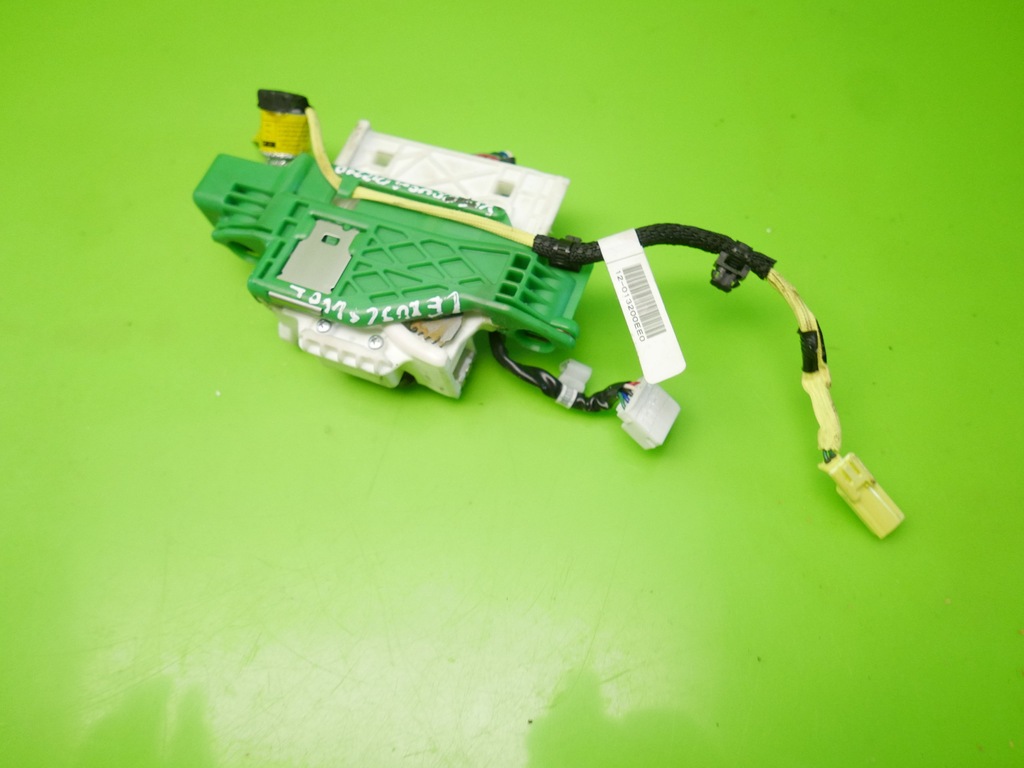 фото №8, Моторчик сиденье подголовник перед левый lexus ls460l