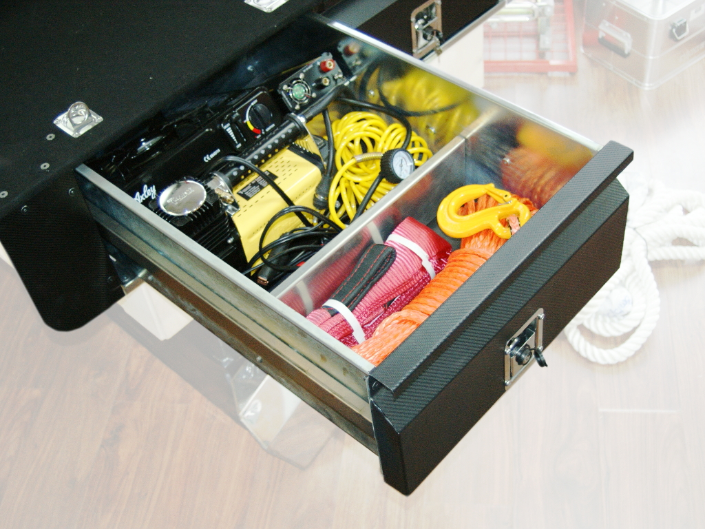 фото №14, Обшивка багажника toyota land cruiser 100 24h