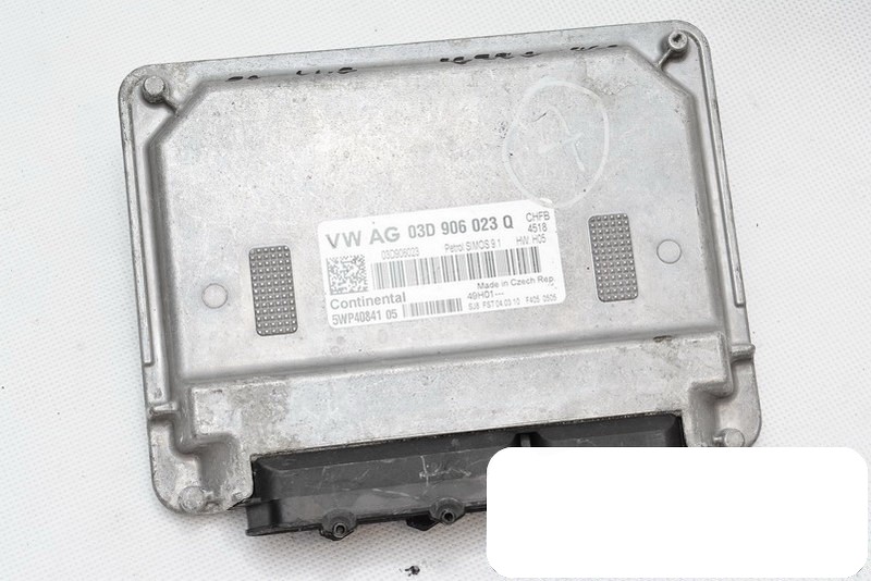 Купити Бортовий комп'ютер vw polo fox 1.2 03d906023q 5wp40841