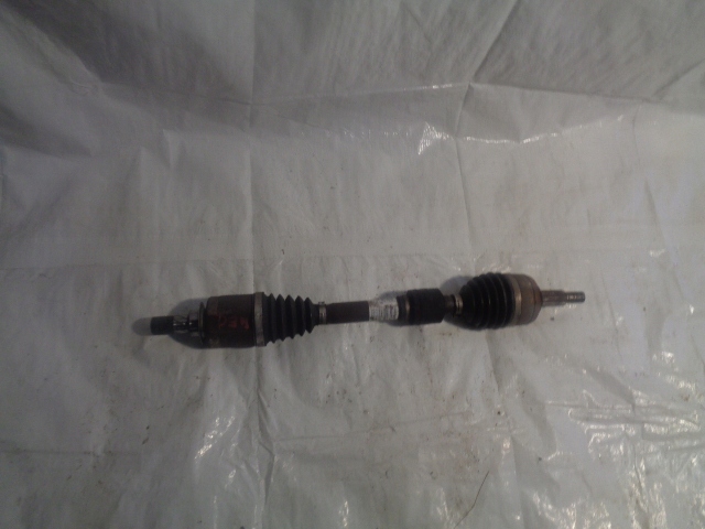 фото №1, Megane iv привідний вал права шарнір 1.5 dci 391018406r